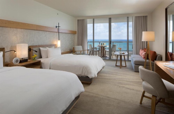 Eden Roc Miami Beach image 11