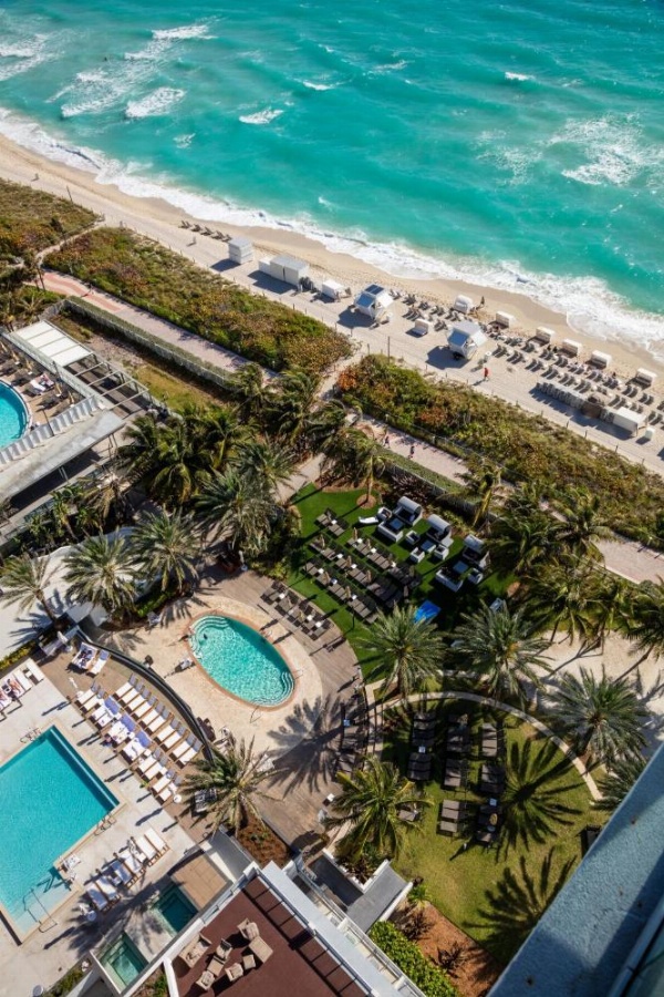 Eden Roc Miami Beach image 19