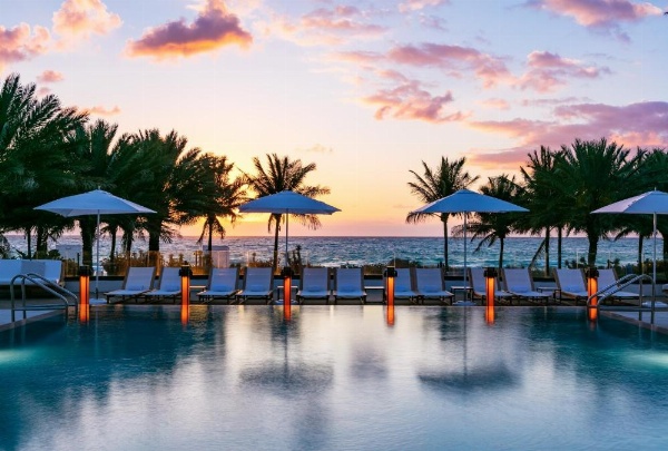 Eden Roc Miami Beach image 20